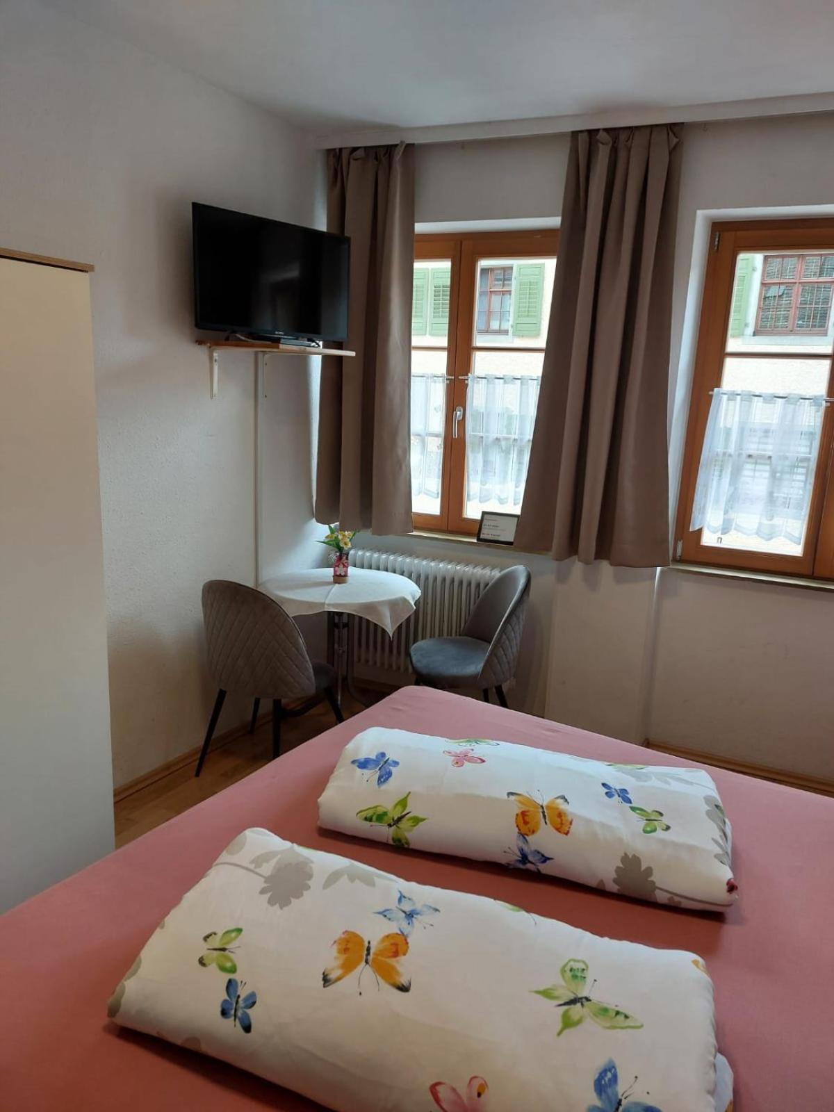 Schwabenstuben Doppelzimmer Meersburg Bagian luar foto