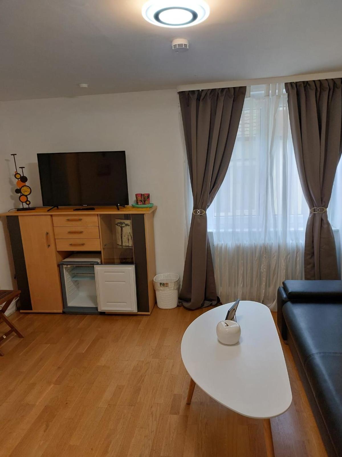 Schwabenstuben Doppelzimmer Meersburg Bagian luar foto